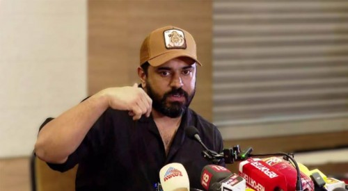ലൈംഗീക ആരോപണം; പാസ്പോർട്ട് കൈമാറി നിവിൻ പോളി