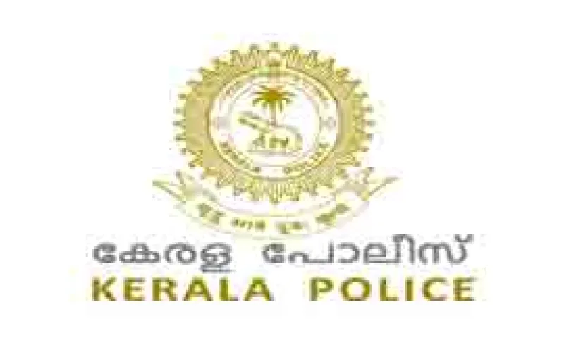 പോലീസ് ദുരവസ്ഥയ്ക്ക് പിന്നില്‍ യു ഡി എഫും ഉമ്മന്‍ചാണ്ടിയും